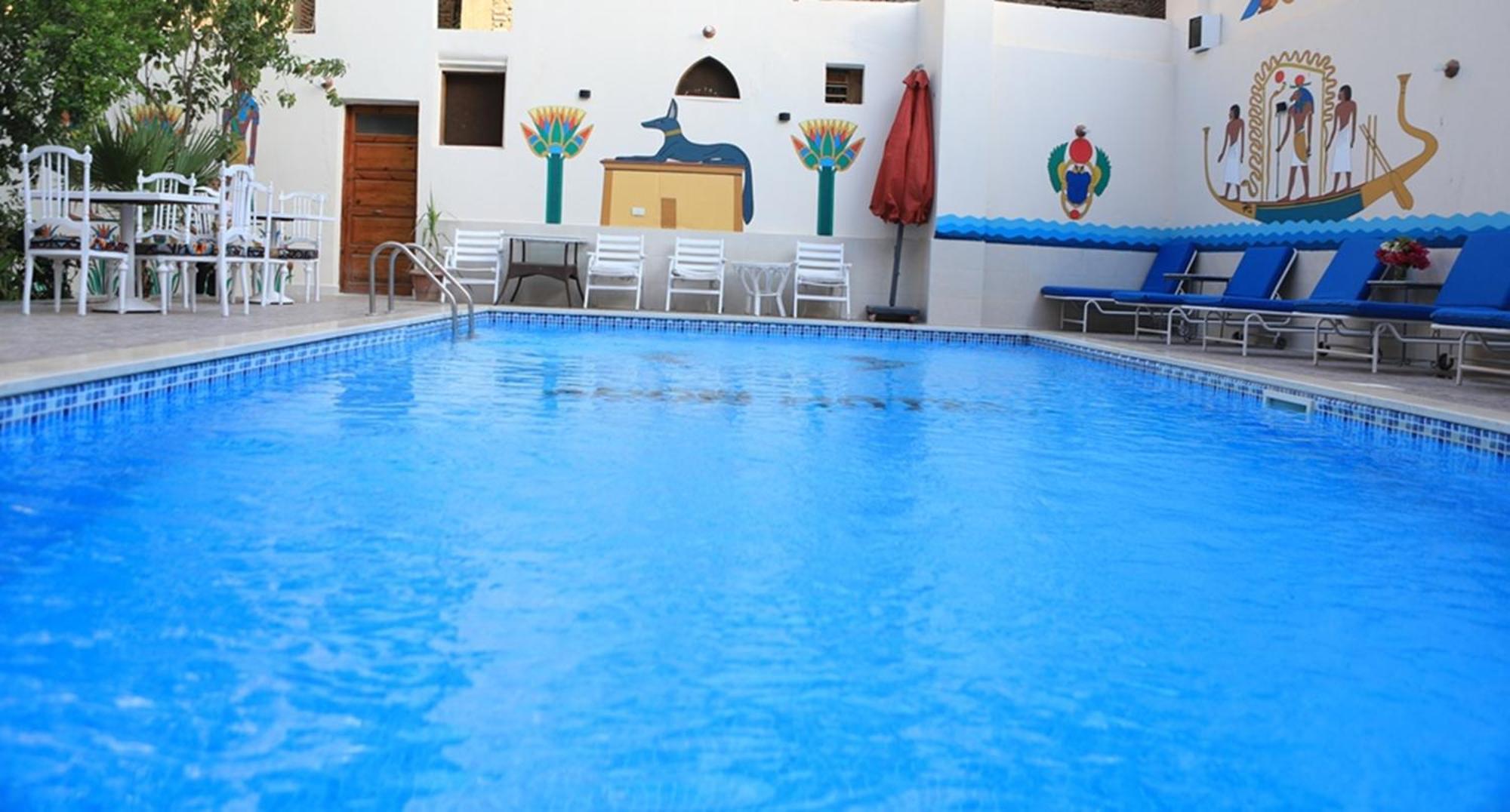 Amon Hotel Luxor Exterior foto