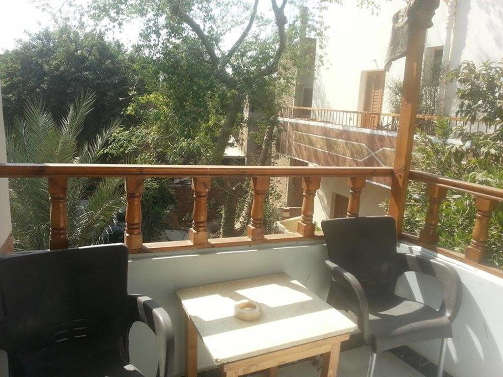 Amon Hotel Luxor Exterior foto
